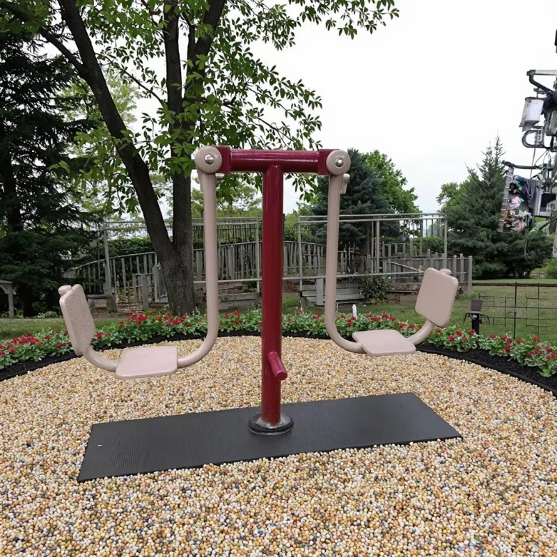 Sports Equipment And Facilities - Robuste Outdoor-Sport- und Fitnesseinrichtungen aus Stahl